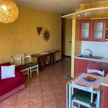 Casa Di Ro - Coloratissima A 300 Metri Dal Mare