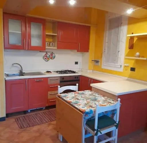 Casa Di Ro - Coloratissima A 300 Metri Dal Mare